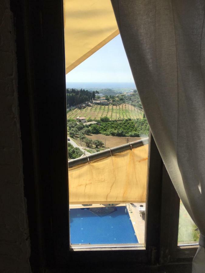 Ağaçlı The Stone Castle Boutique Hotel מראה חיצוני תמונה